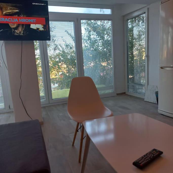 Lovely 1- Bedroom Condo Close To Downtown Scopia Exterior foto